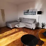 Sunset Apartament *